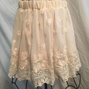 Forever 21 Lace ivory mini skirt
